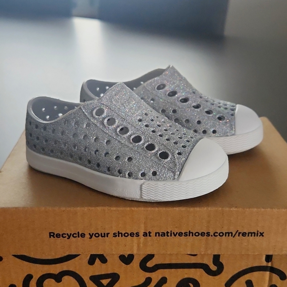 Native shoes - Toddler Size 4 - Jefferson Bling/Disco Bling